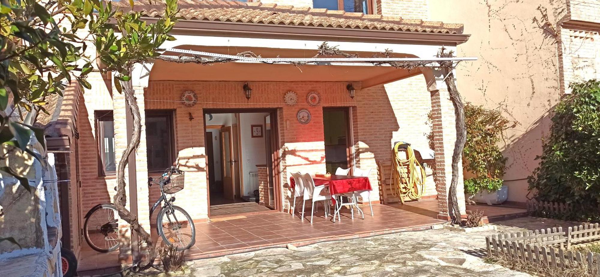 Villa La Higuera De Gredos à Higuera de las Dueñas Extérieur photo