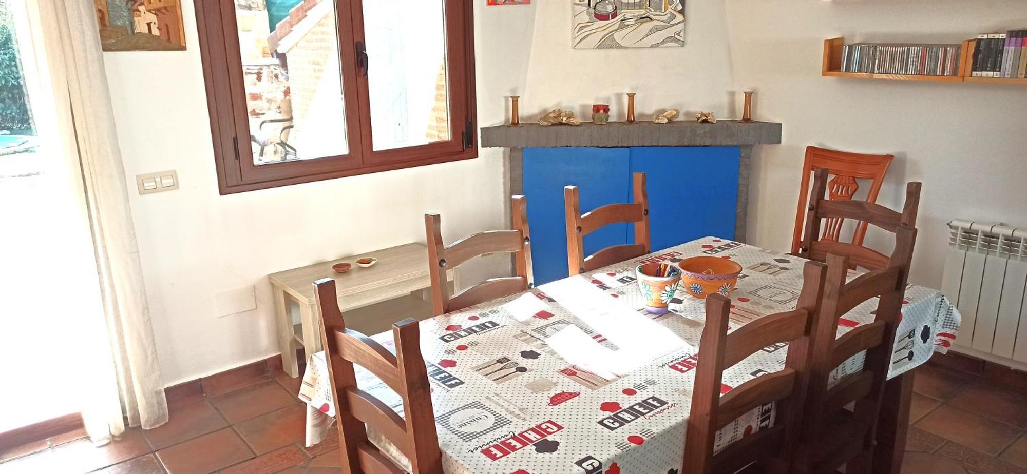 Villa La Higuera De Gredos à Higuera de las Dueñas Extérieur photo